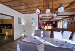 Wohnzimmer5.jpg