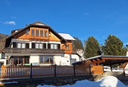 Hausbild_Winter_AUSSEN.jpg